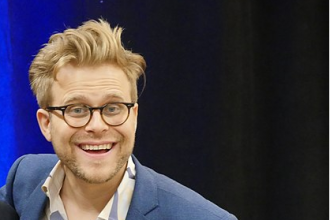 Adam Conover quits smoking with allen carrs easyway