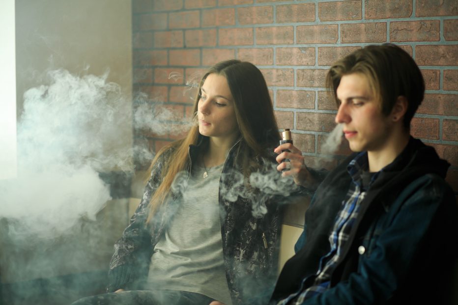 Teen Vaping Stats, Facts, How to Spot and How to Help Them