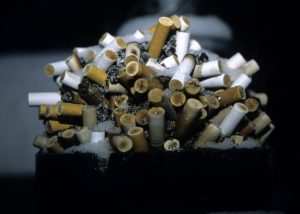 Allen Carr’s ‘Easy Way’ method helped millions quit smoking, but medicine never took it seriously — until now